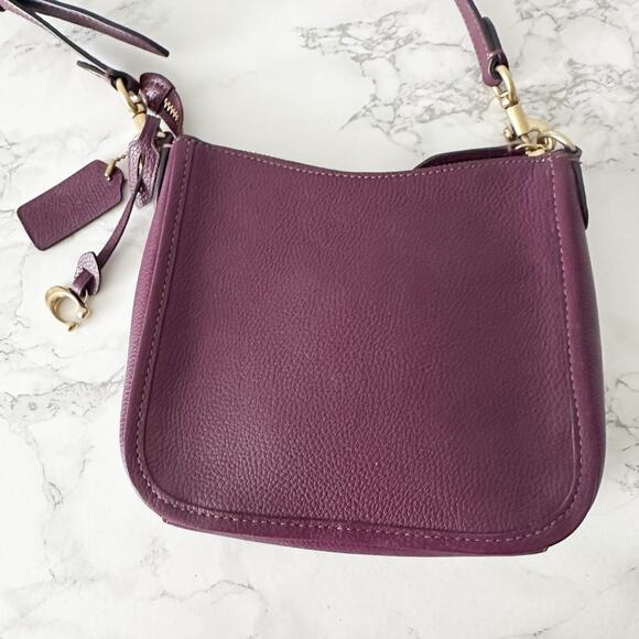 NWOT Coach Chaise Crossbody 19 Wine Color Pebbled Leather Turnlock Pocket Bag - Picture 7 of 13